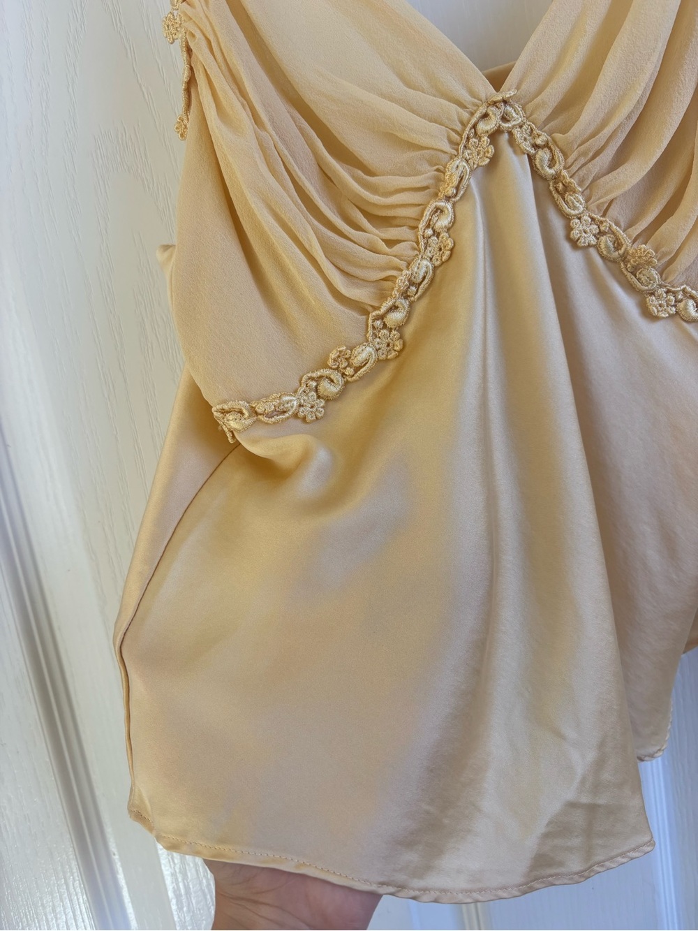 Vintage Victoria's Secret 100% Silk Lace-Trim Camisole - Picture 3 of 7